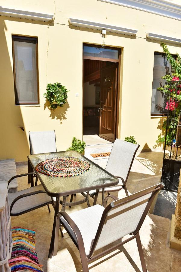 Ferenikis House Rhodes City Exterior photo